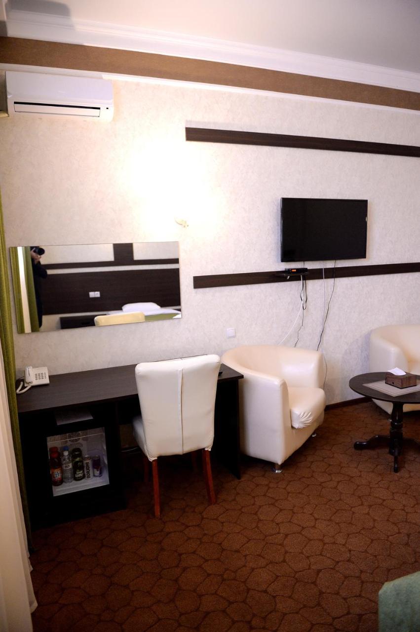 Pride Hotel ทาราซ ห้อง รูปภาพ